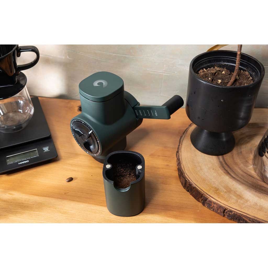 Pietro Pro Brewing Manual Coffee Grinder - Black